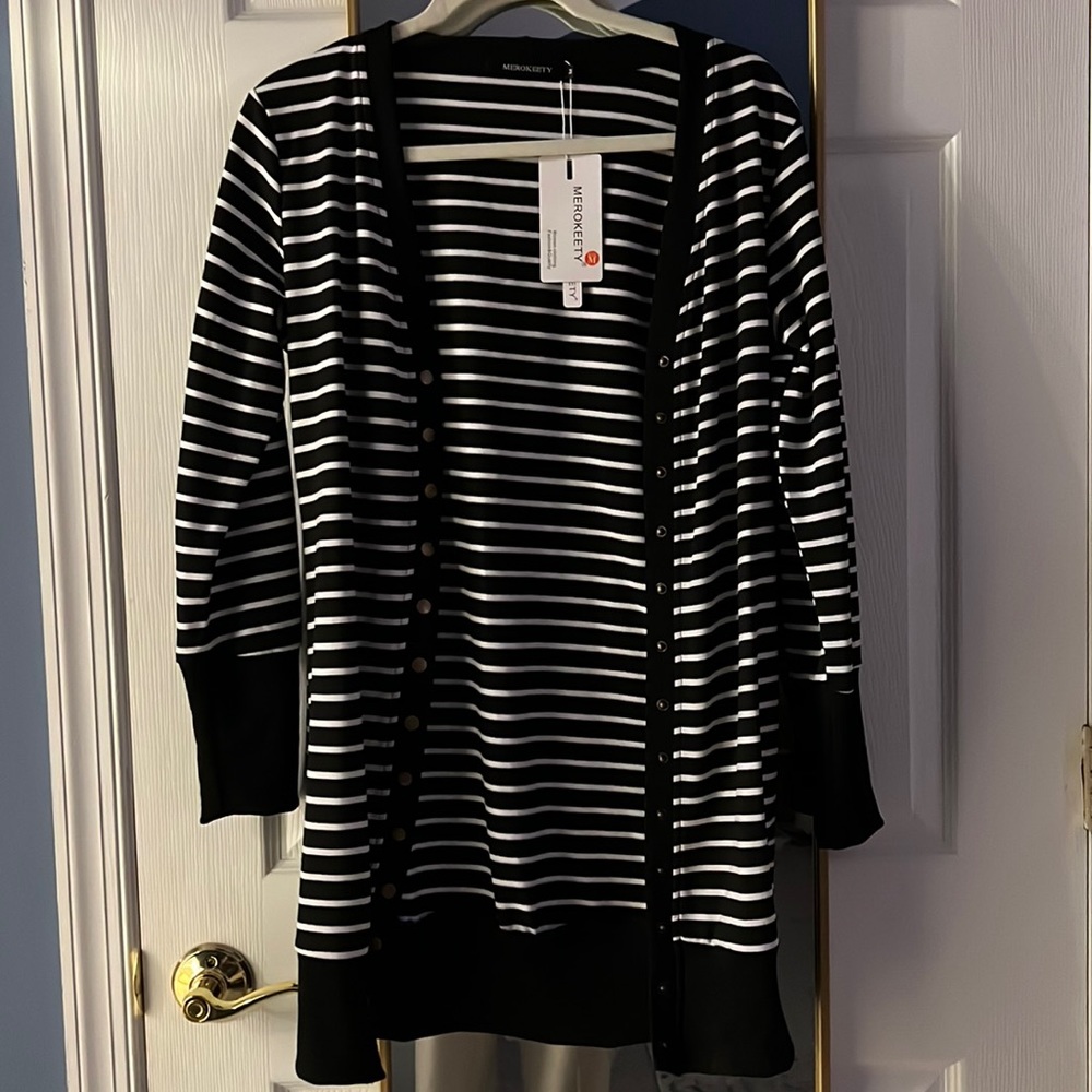 NWT Black & White Striped Long Sweater with metal snaps